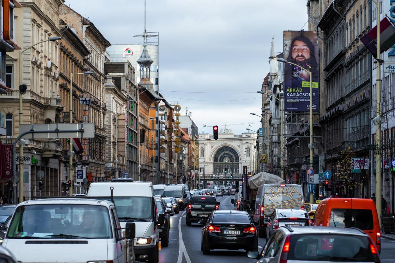 Palace Quarter Suite Budapest Exterior foto